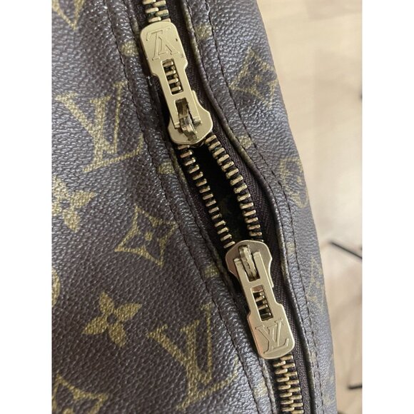 Louis Vuitton Monogram Canvas Garment Bag With Leather Trim & Dual Handles - Picture 7 of 16